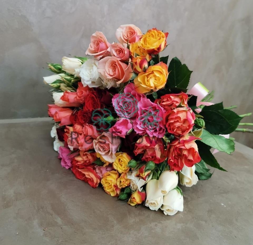 Букет цветов из: Розы в Рославле