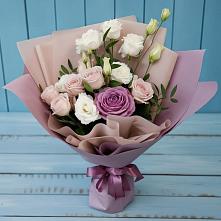 Букет цветов из:  Розы и Лизиантусы в Рославле