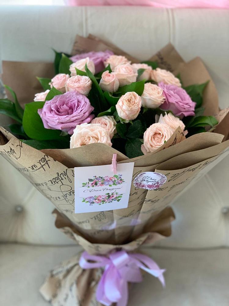 Букет цветов из: Розы в Рославле