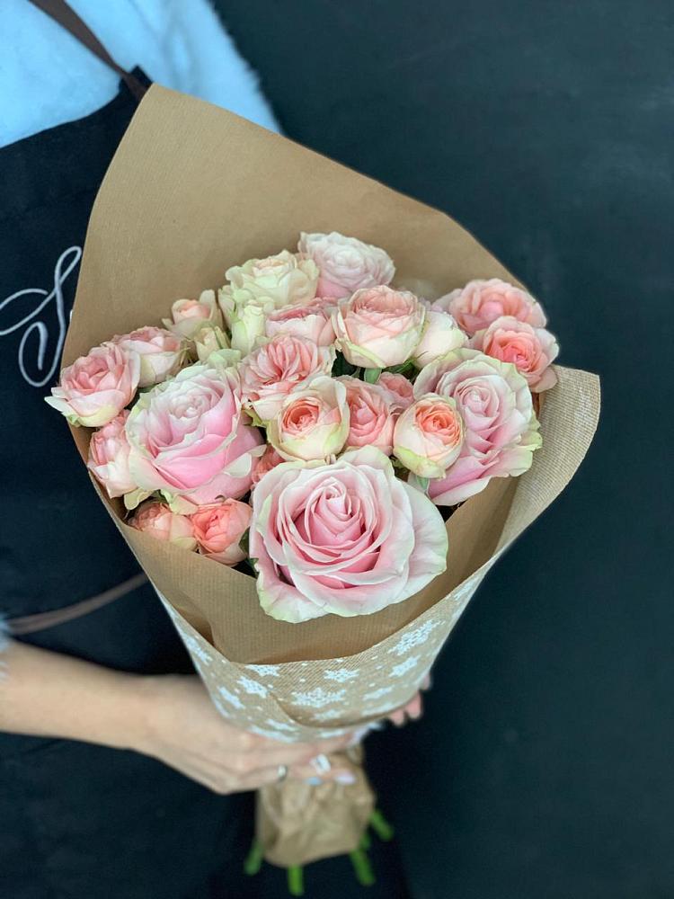 Букет цветов из: Хризантемы и Розы в Рославле