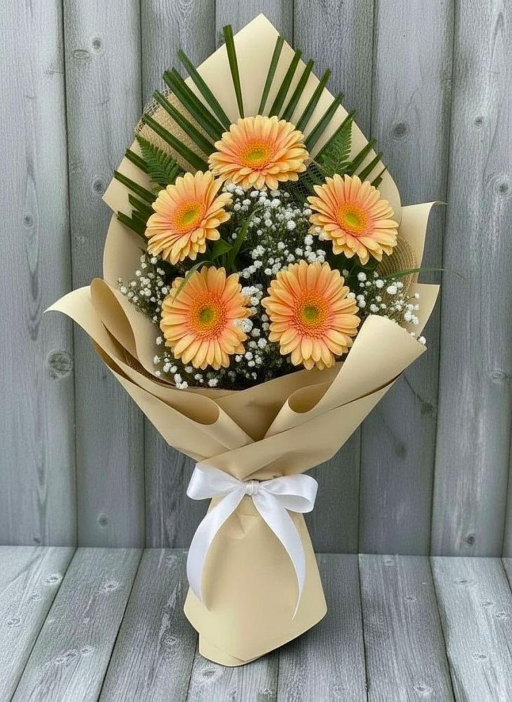 Букет цветов из: Герберы в Рославле