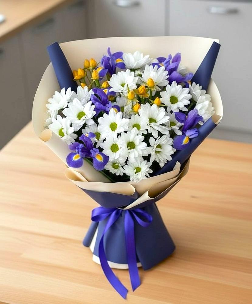 Букет цветов из: Розы, Ирисы и Хризантемы в Рославле