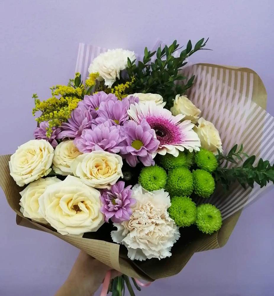 Букет цветов из: Хризантемы, Розы, Гвоздики и Герберы в Рославле