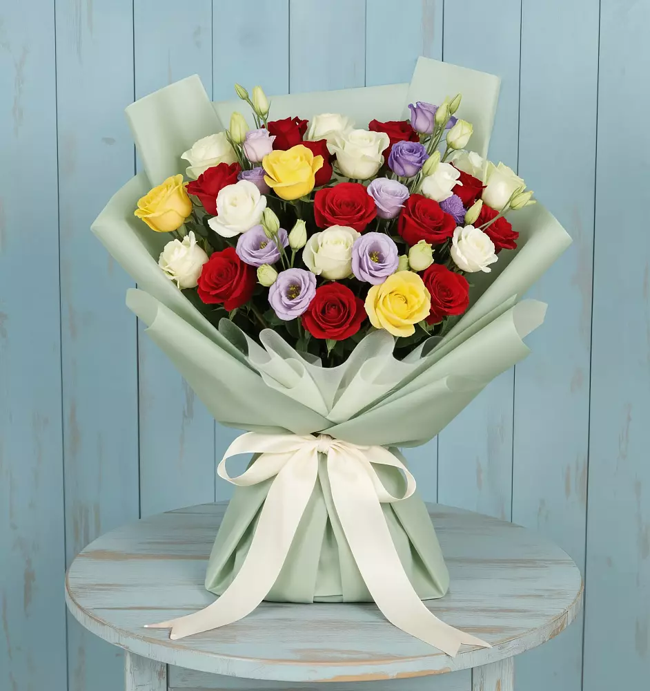 Букет цветов из: Розы в Рославле