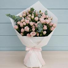 Букет цветов из:  Розы в Рославле