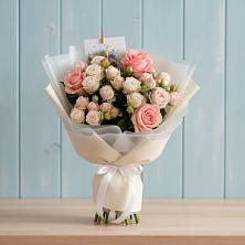 Букет цветов из:  Розы в Рославле