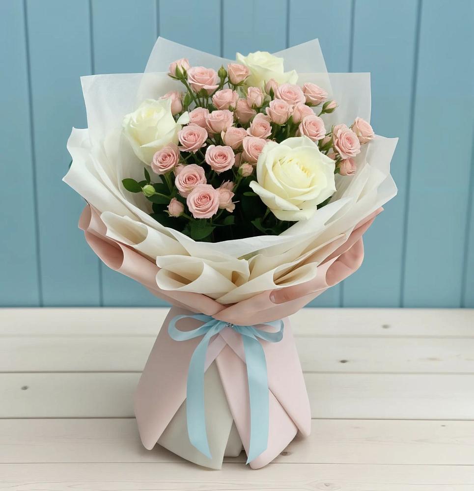 Букет цветов из: Розы в Рославле